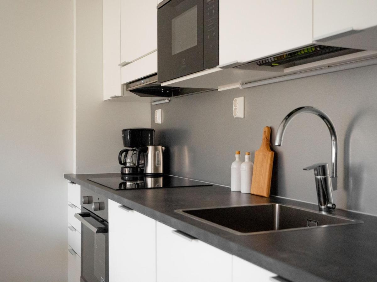 Modern 2Br Apartment With Balcony & Central Location - Hosted By 2Ndhomes Tammerfors Eksteriør bilde